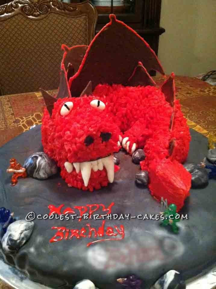 Coolest-birthday-cakes.com
 Cool Dragon Cake for a Ninja Birthday Party