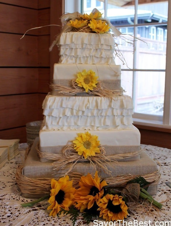 Country Theme Wedding
 Country Themed Wedding Cake Design Savor the Best