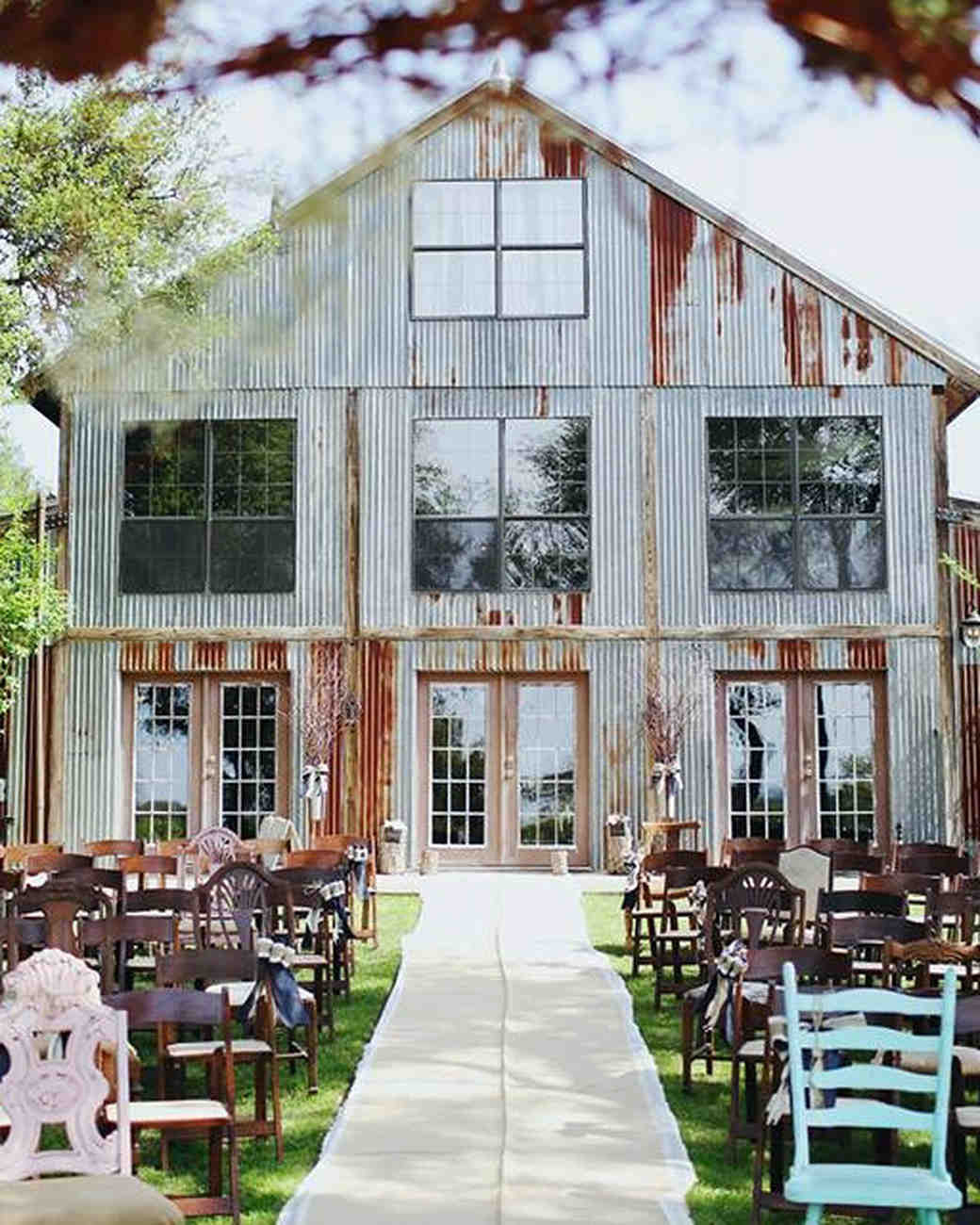 Country Wedding Venues
 11 Rustic Wedding Venues to Book for Your Big Day