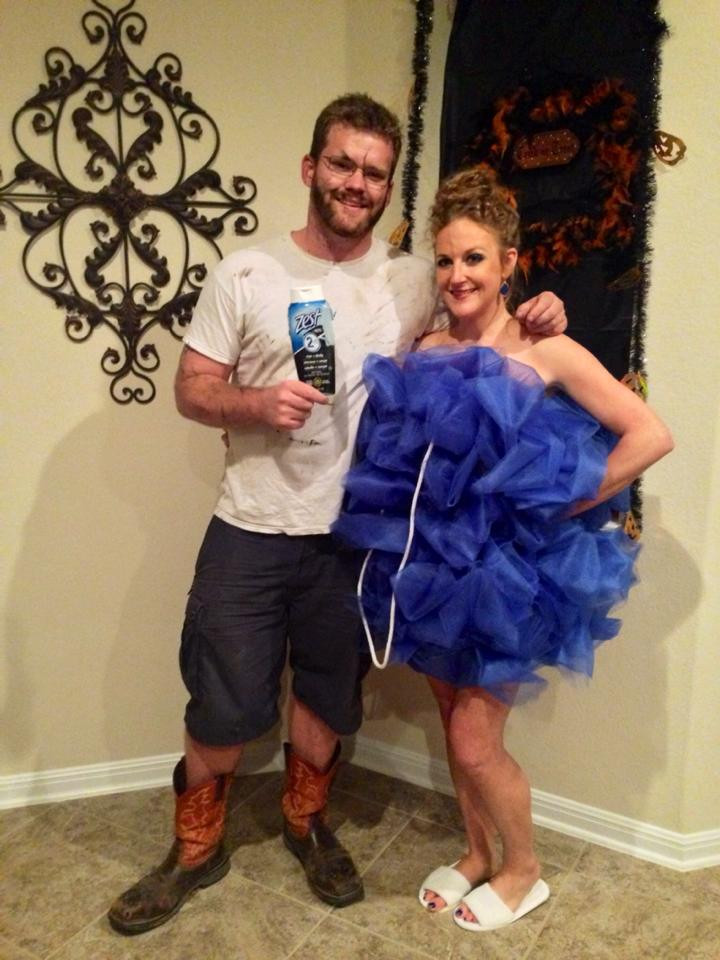 Couples Costumes DIY
 My friends are crafty Homemade Halloween costumes for