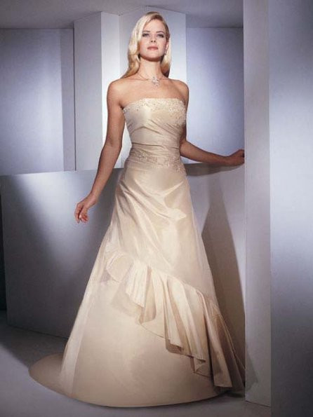 Cream Wedding Dresses
 Wedding Clothes Collection Cream Weddingdresses