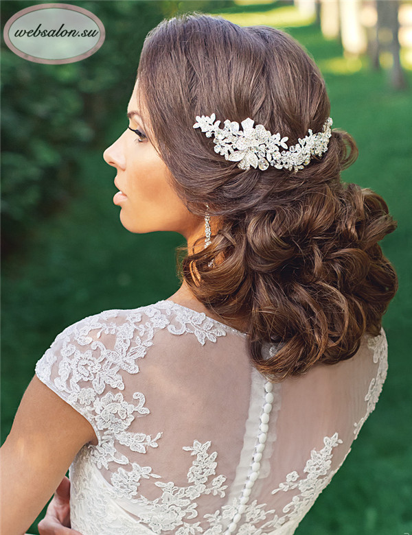 Best 25 Curly Wedding Hairstyles for Medium Length Hair - Home, Family