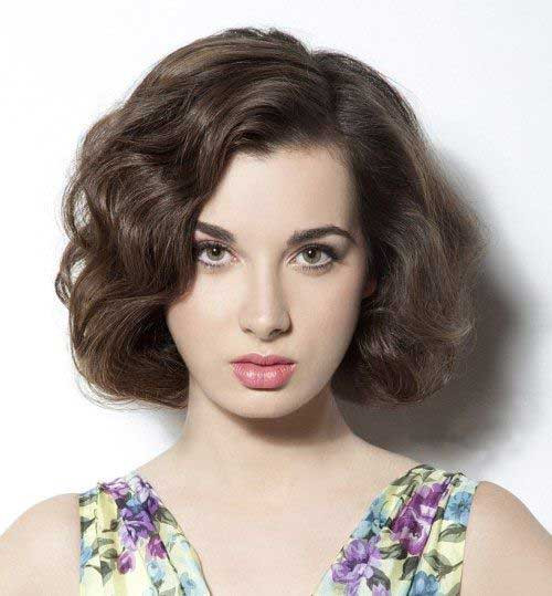 Cute Hairstyles For Thick Hair
 10 Short Hairstyles for Thick Wavy Hair