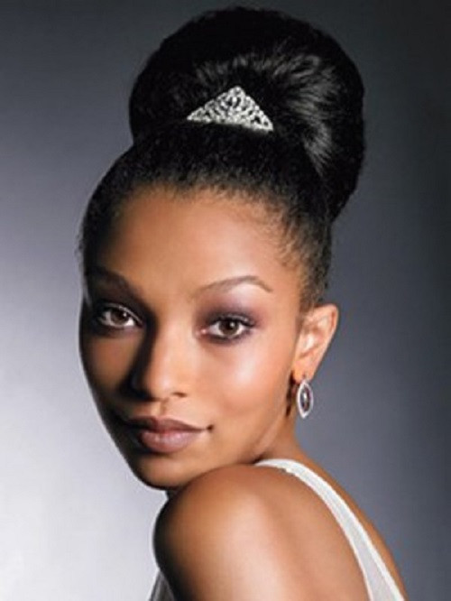 Cute Short Hairstyles African American
 African American Hairstyles Trends and Ideas Cute Bun