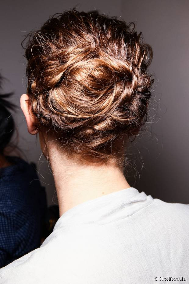 Cute Wet Hairstyles
 24 Cute updos to avoid a summer hairstyle rut
