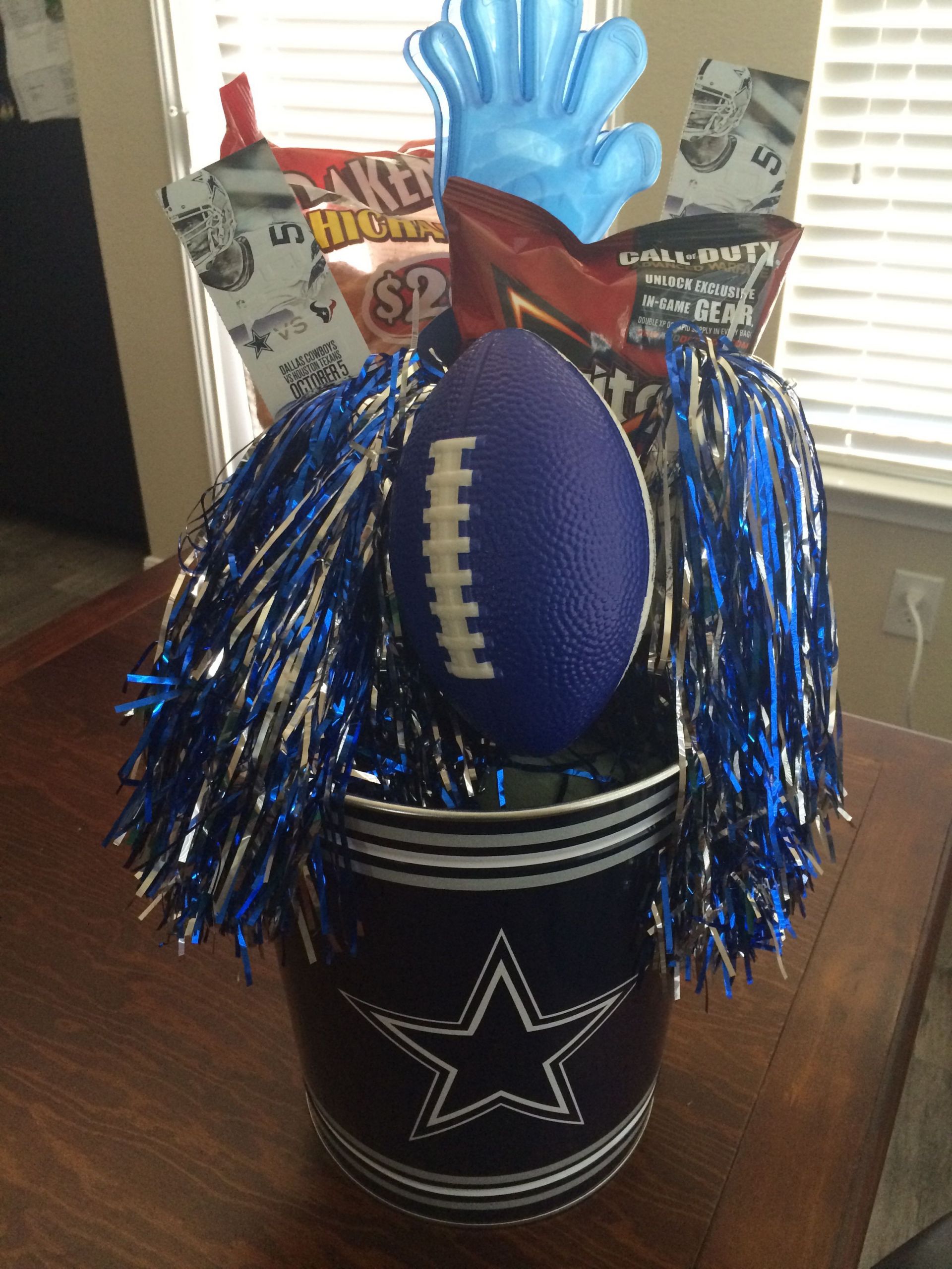 Dallas Cowboys Gift Ideas
 Dallas Cowboys Football t basket I made for my