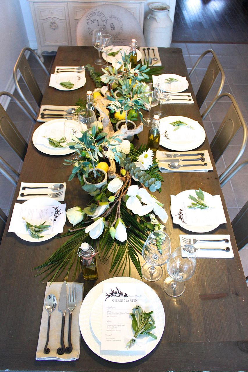 Dinner Party Centerpieces Ideas
 Purchasing a Home to Suit Your Entertaining Needs