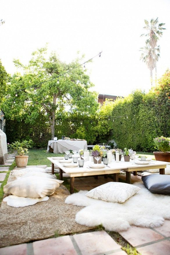 Dinner Party Seating Ideas
 How to Throw the Perfect Fall Dinner Party in Your Backyard