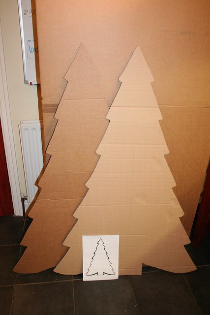 DIY Cardboard Christmas Trees
 Cardboard Christmas Tree