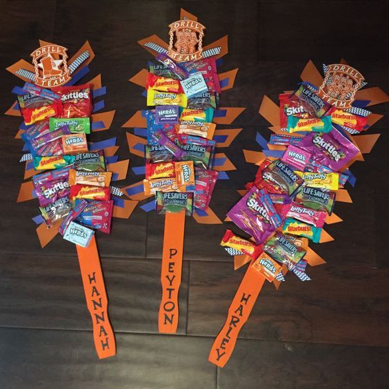 DIY Cheerleading Gifts
 Candy Spirit Sticks Gift Ideas