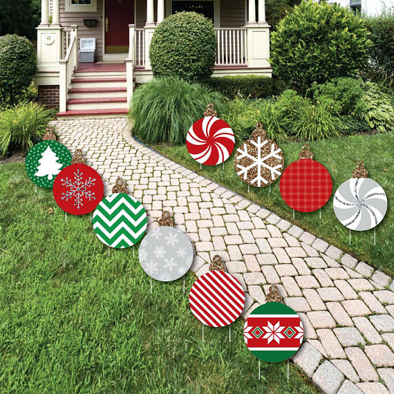 DIY Christmas Lawn Decorations
 40 Festive DIY Outdoor Christmas Decorations