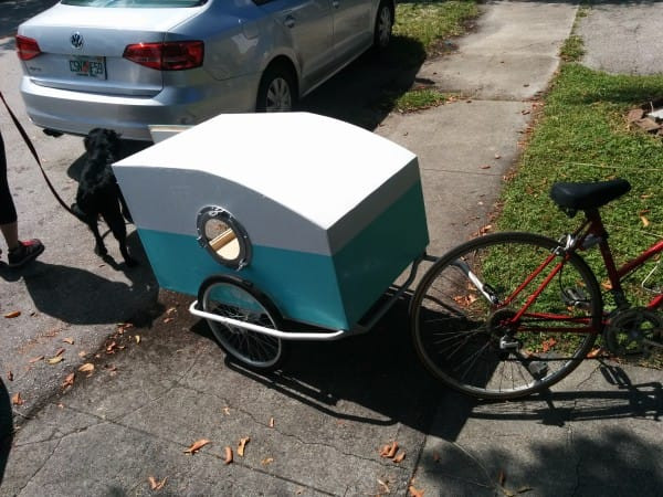 DIY Dog Bike Trailer
 It Looks Like An Ordinary Storage Trailer When I See What