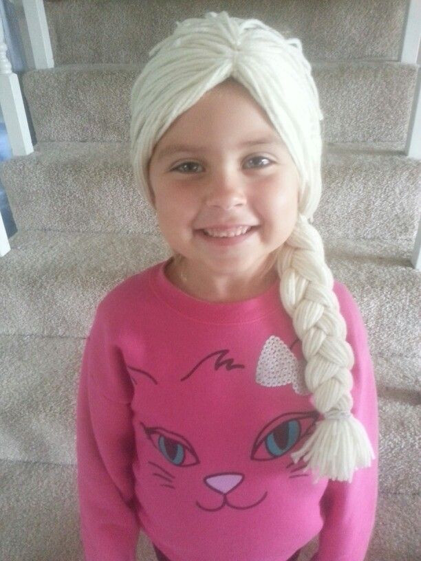DIY Elsa Hair
 Frozen Elsa wig made from yarn Still need to add the