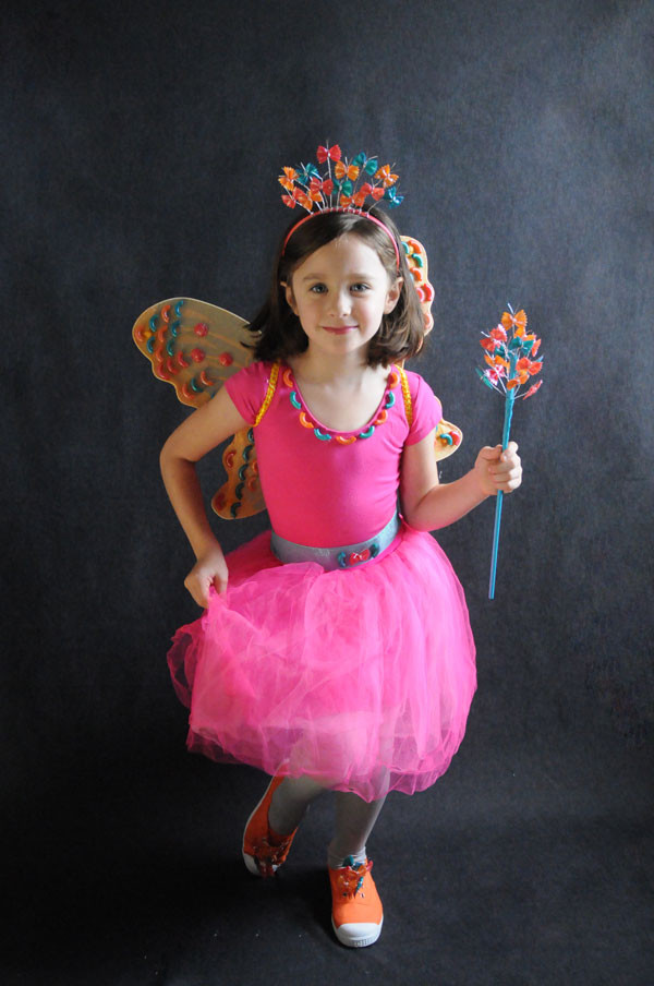DIY Fairy Costumes For Kids
 Make a Butterfly Fairy DIY Simple Halloween Costume
