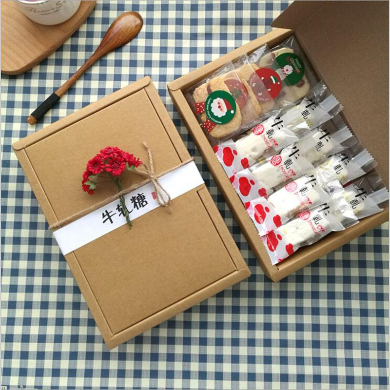 DIY Favor Box
 10 pcs Retro Mini Kraft Paper Box DIY Wedding Gift Favor