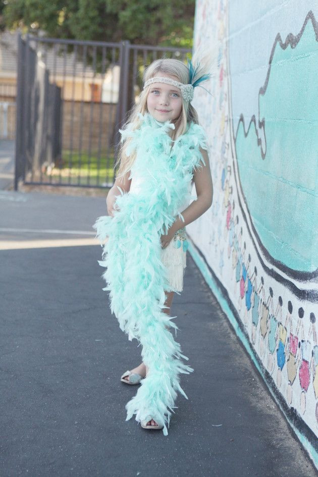 DIY Flapper Girl Costume
 ruby tuesdays… DIY flapper girl costume