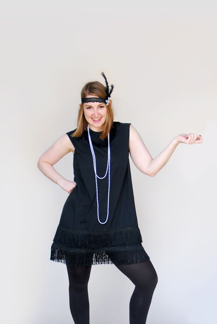 DIY Flapper Girl Costume
 DIY Easy Flapper Halloween Costume