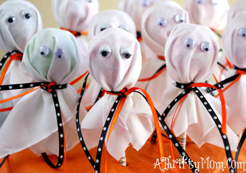 DIY Halloween Crafts For Toddlers
 DIY Lollipop Spiders & Ghosts Kid Friendly Halloween