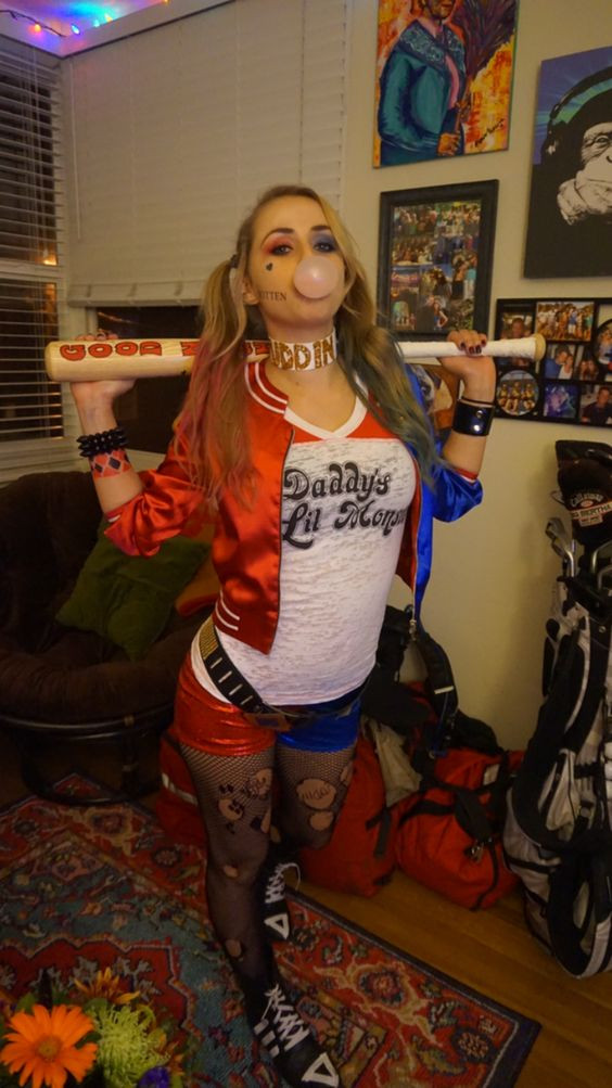 DIY Harley Quinn Costume
 e of A Kind Best DIY Harley Quinn from Suicide Squad