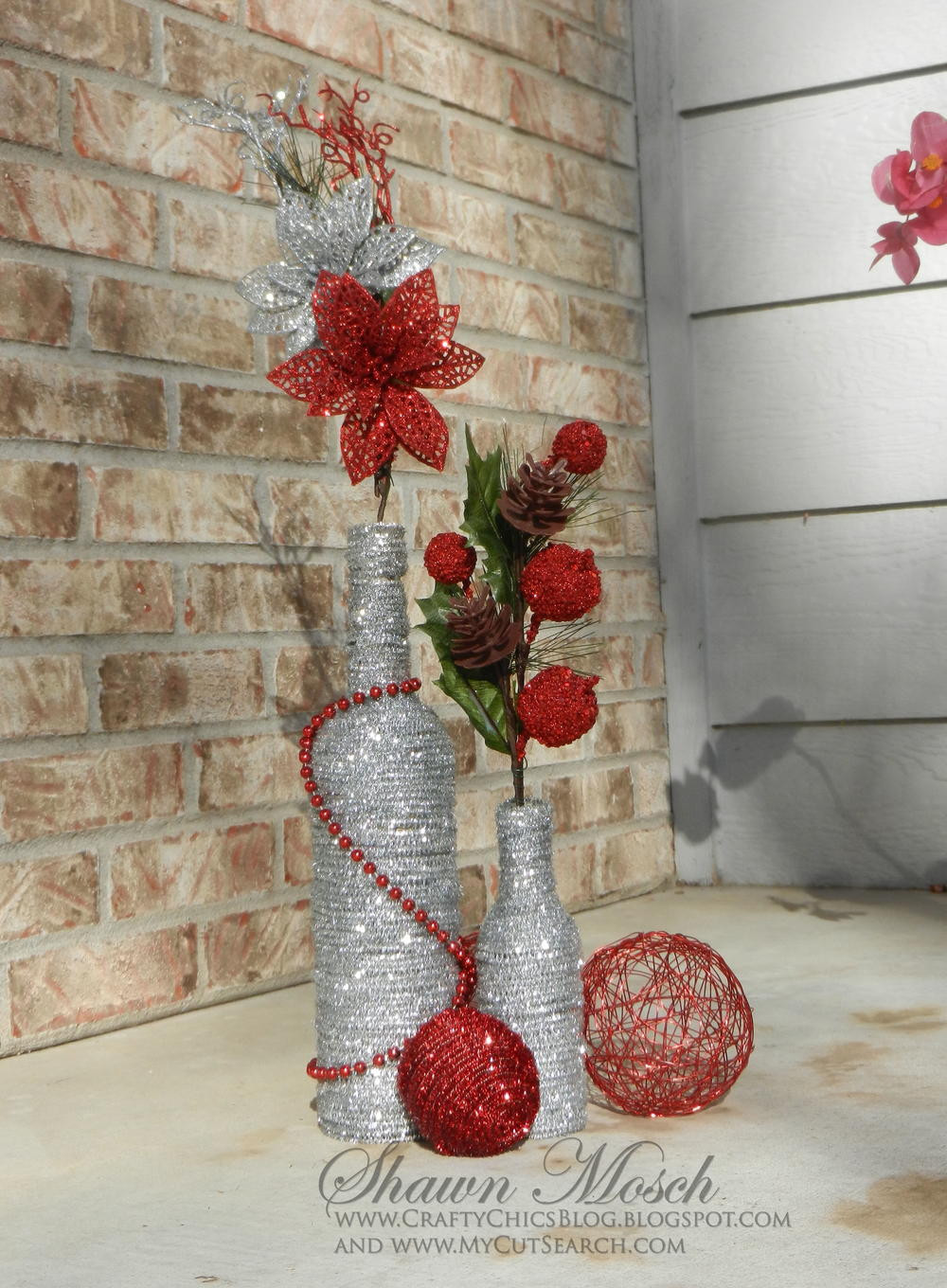 DIY Holiday Decorating
 Wine Bottle DIY Christmas Decor