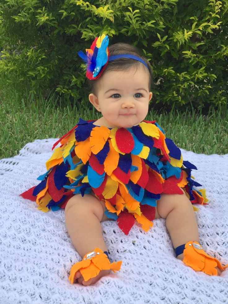 DIY Infant Costume
 Baby bird costume Baby parrot costume Baby Halloween