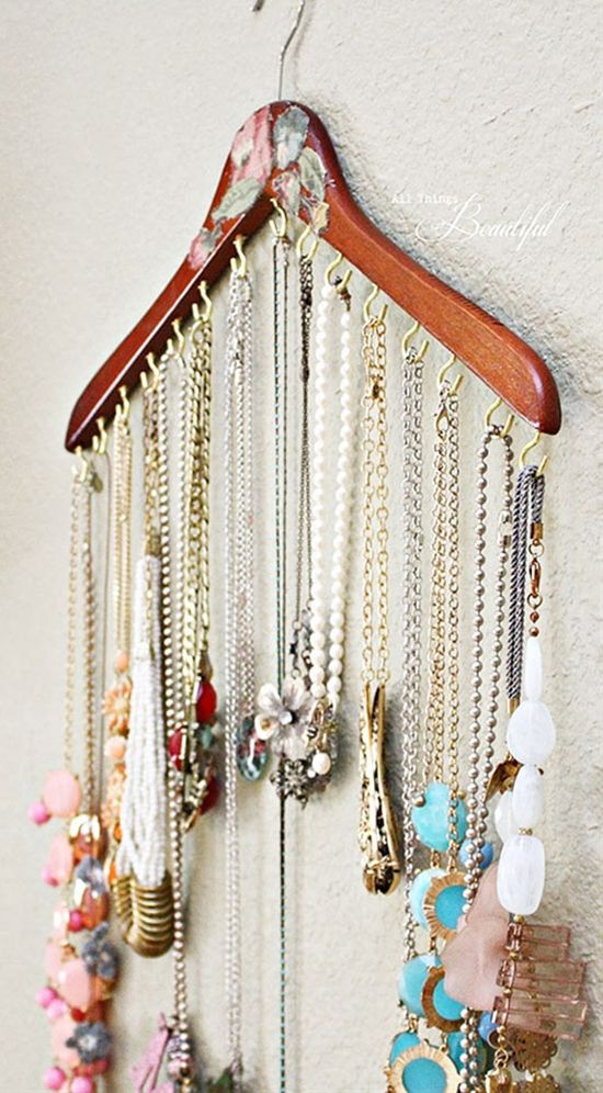 DIY Jewelry Rack
 13 Awesome DIY Hacks To Organize Your Jewelry And