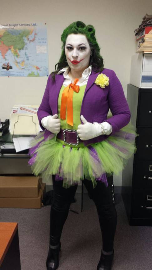 DIY Joker Costume Female
 Female joker Halloween costume