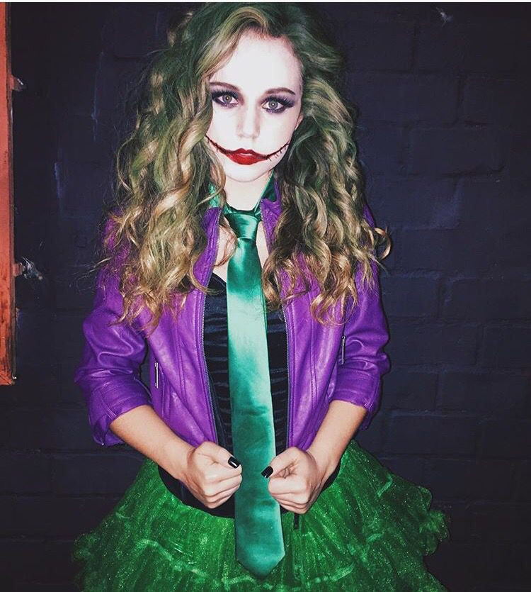 DIY Joker Costume Female
 Pin on HALLOWEEEEN