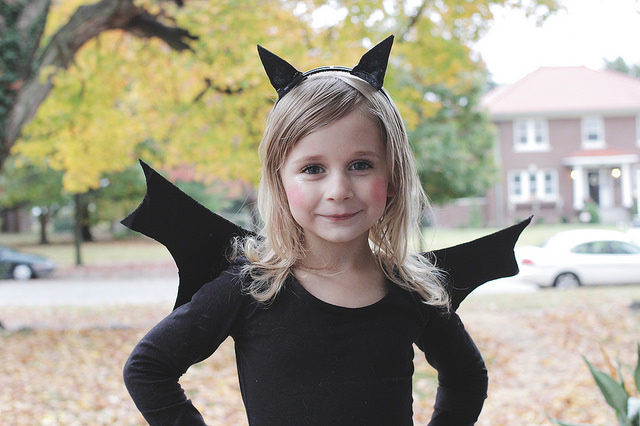 DIY Kids Bat Costume
 DIY Halloween Bat Costume
