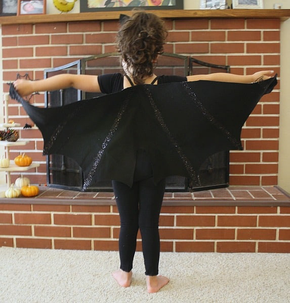 DIY Kids Bat Costume
 DIY Bat Costume for Kids Bat Wings and Bat Ears Buggy