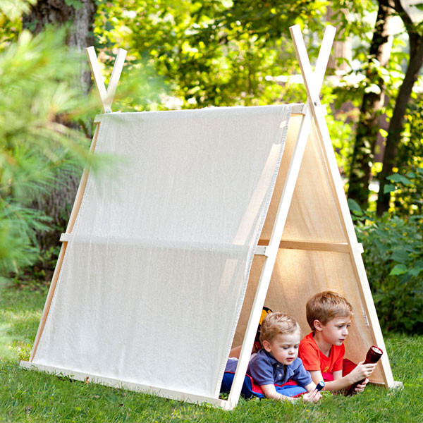 DIY Kids Play Tent
 10 Cool DIY Play Tents For Your Kids