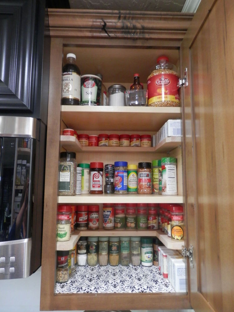 Diy Kitchen Cabinet Organizers
 DIY Spicy Shelf organizer
