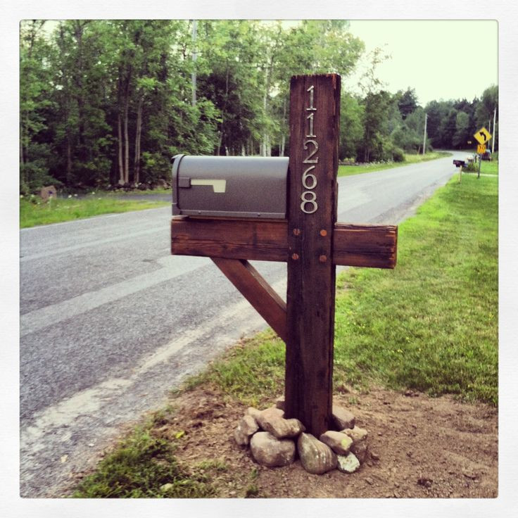 DIY Mailbox Post
 Barnwood mailbox post DIY