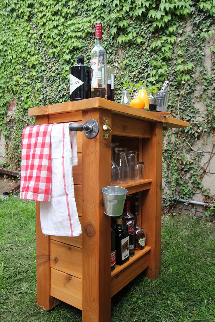 DIY Outdoor Bars
 Diy outdoor bar designs 20 ways to add cool additions to