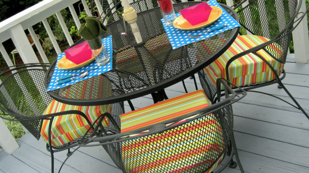 DIY Outdoor Chair Cushions
 DIY Home Staging Tips You Can Make Outdoor Cushions