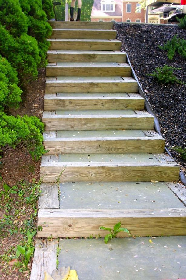 DIY Outdoor Stairs
 DIY Outdoor Staircase