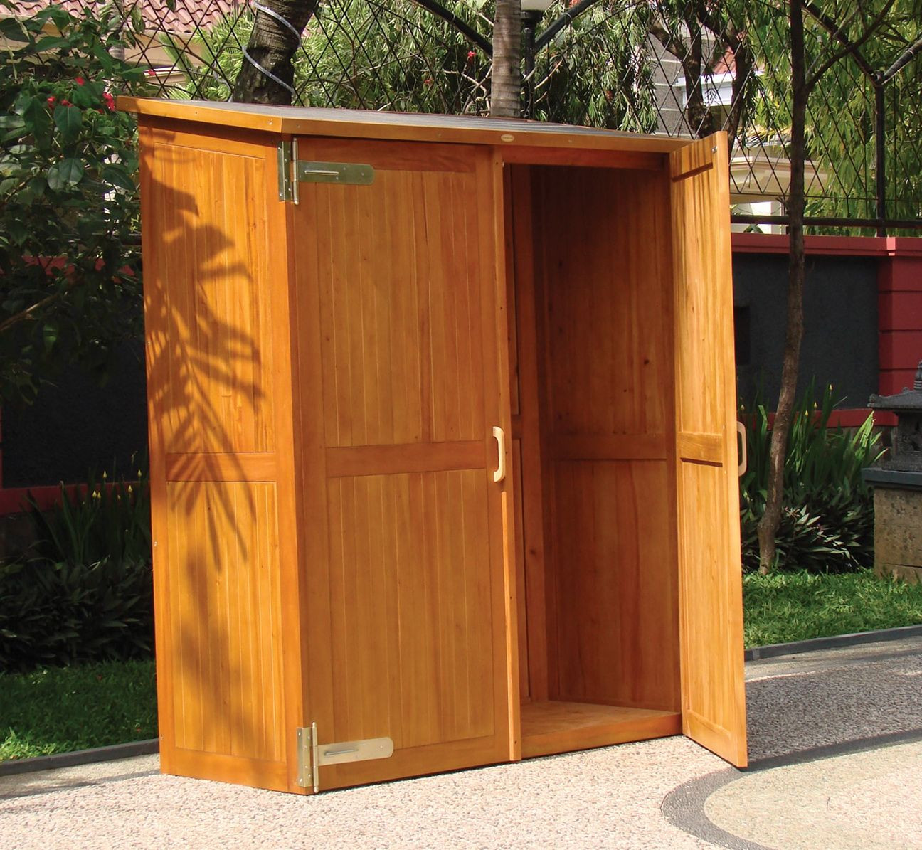 DIY Outdoor Storage Cabinet
 Wooden Outdoor Storage Cabinets with Doors