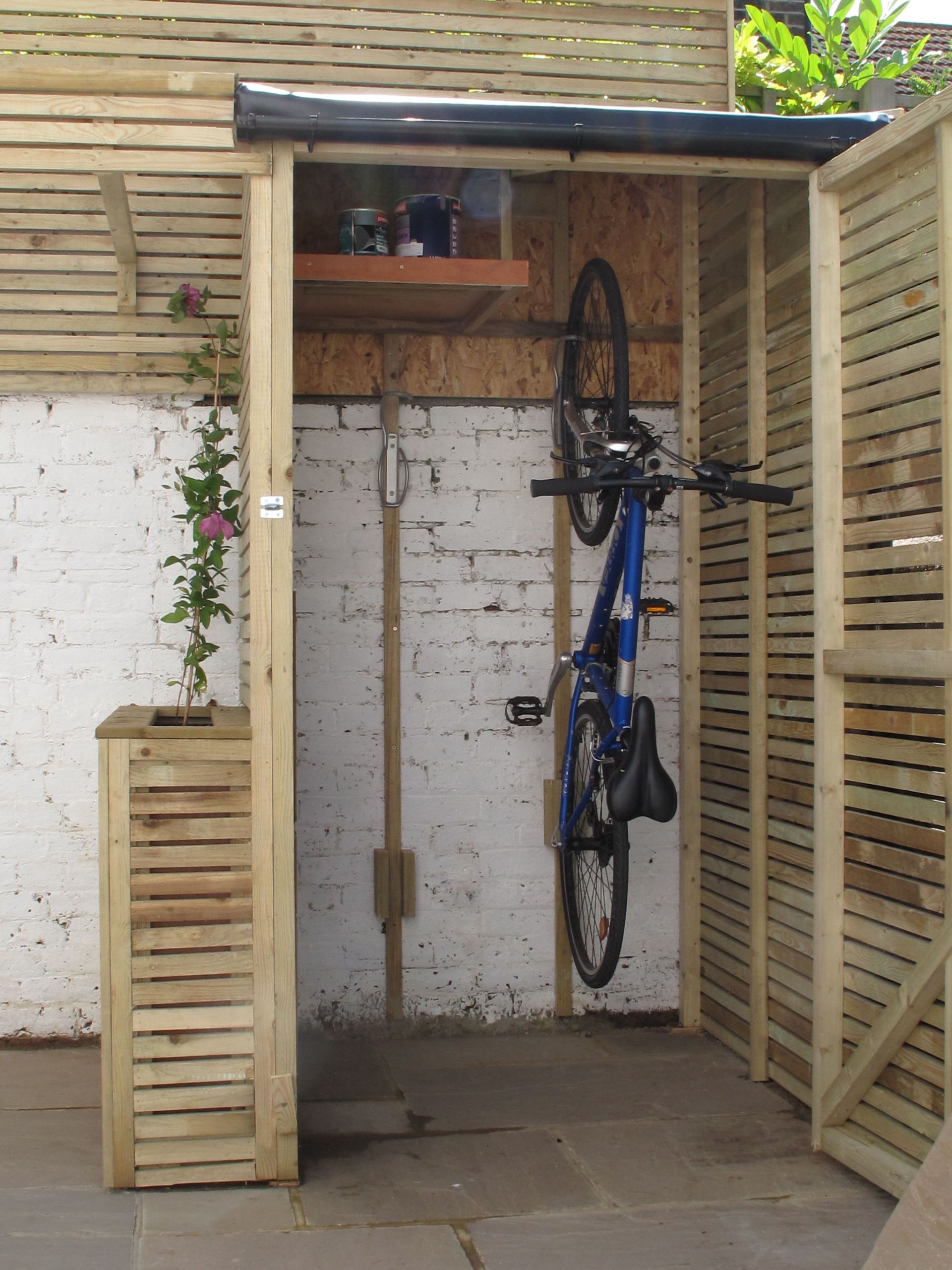 DIY Outdoor Storage Ideas
 DIY sMALL SHED FOR PUSH MOWER