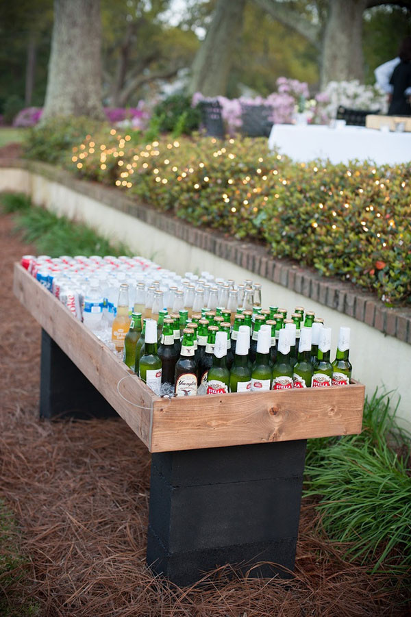 DIY Outdoor Wedding
 15 Creative Ways To Serve Drinks For Outdoor Wedding Ideas