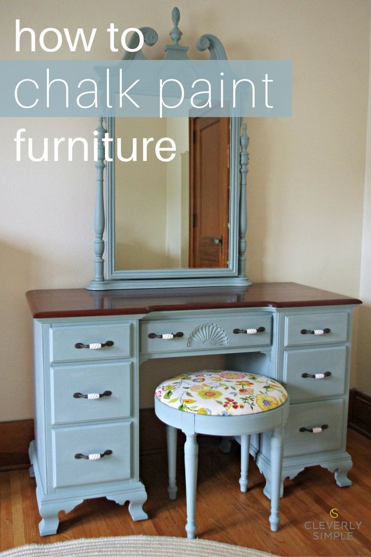 DIY Painting Wood Furniture
 How to Chalk Paint Furniture