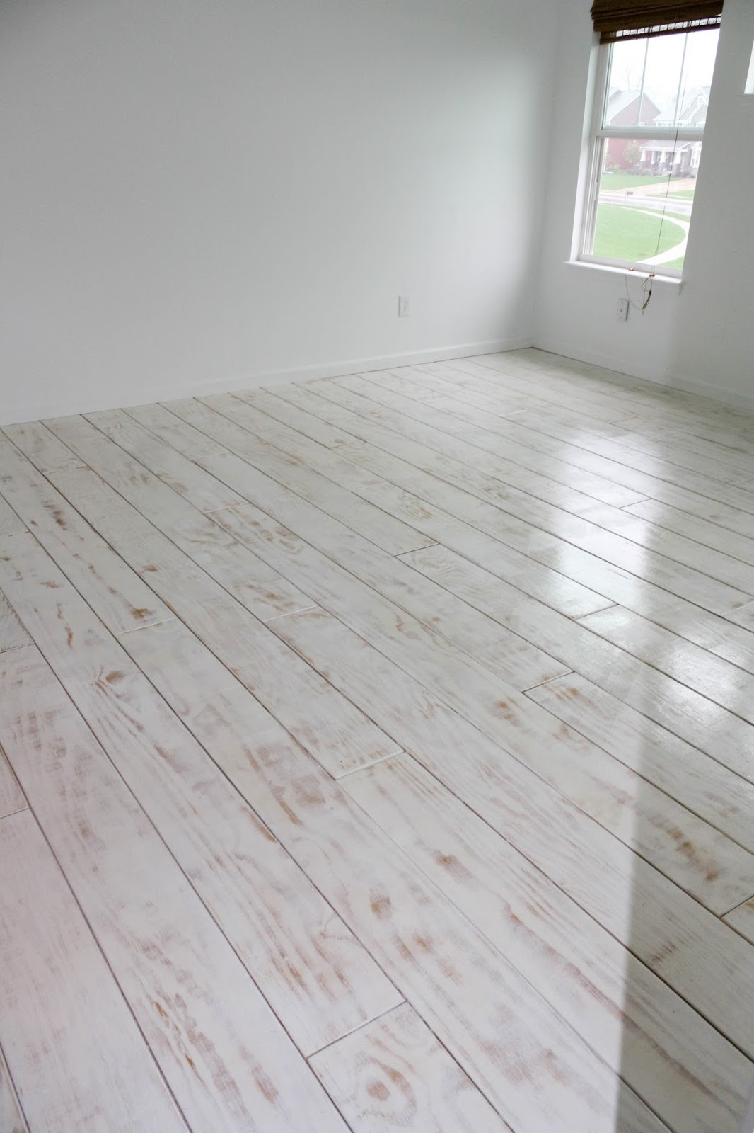DIY Plywood Plank Floor
 DIY PLANKED FLOORS
