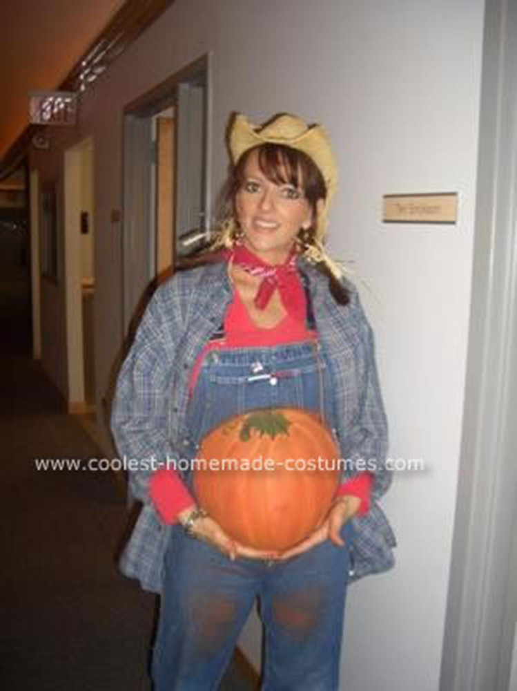 Diy Pregnant Halloween Costumes
 Halloween Costumes For Pregnant Women That Are Fun Easy