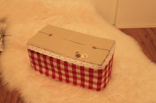 DIY Tissue Box
 Diy Cute Tissue Box In Red · How To Make A Tissues Holder
