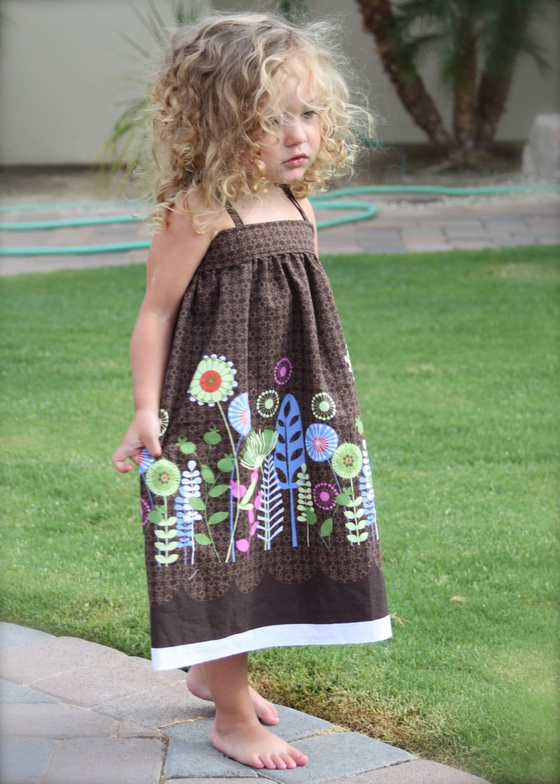 DIY Toddler Dress
 Adorable DIY Toddler Summer Sundress DIY & Crafts