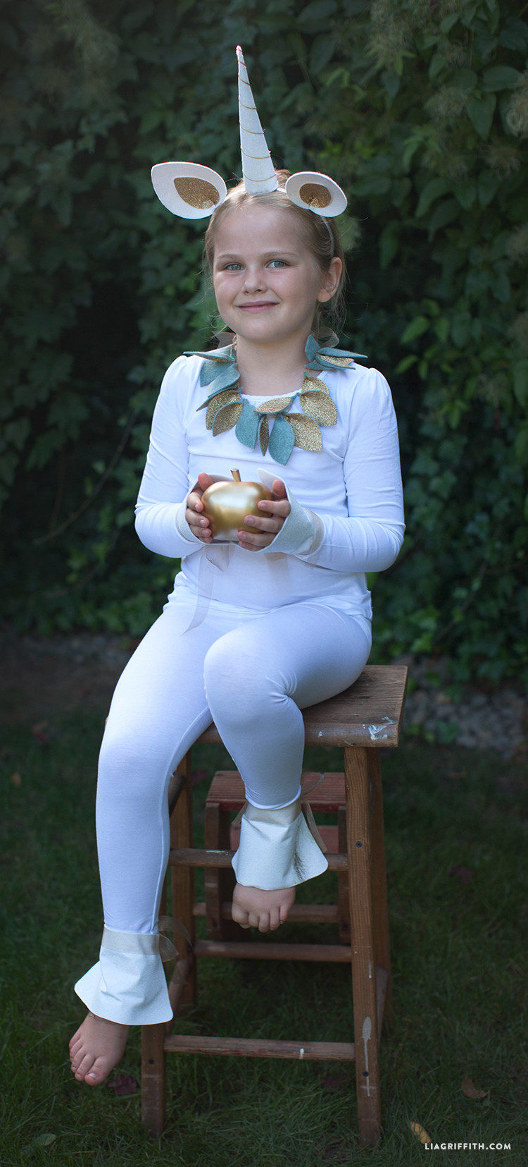 DIY Toddler Unicorn Costume
 70 Easy Halloween Costumes for Girls [patterns] – Tip Junkie