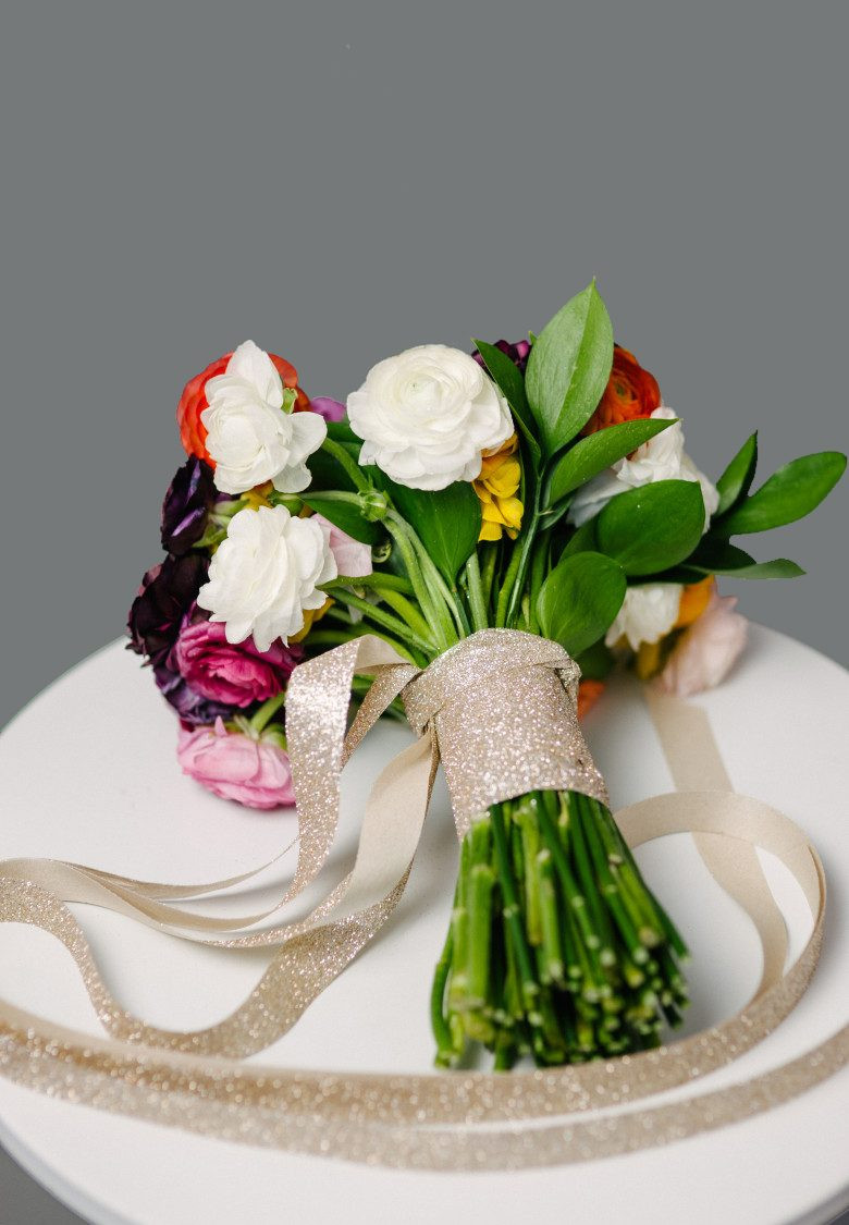 DIY Wedding Flower Bouquet
 How to Make a DIY Wedding Bouquet