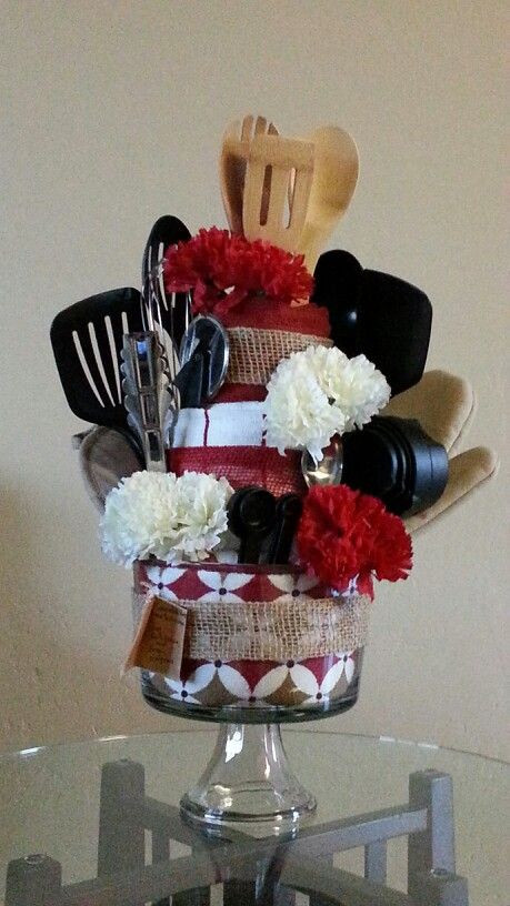 DIY Wedding Gift Baskets
 Diy Wedding t Diy crafts