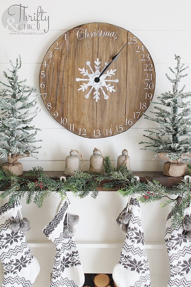 DIY Wooden Decor
 16 Utterly Perfect DIY Wood Christmas Decorations Pretty