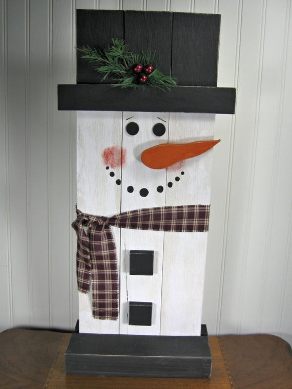 DIY Wooden Decorations
 Stand Up Wooden Snowman Christmas Decoration