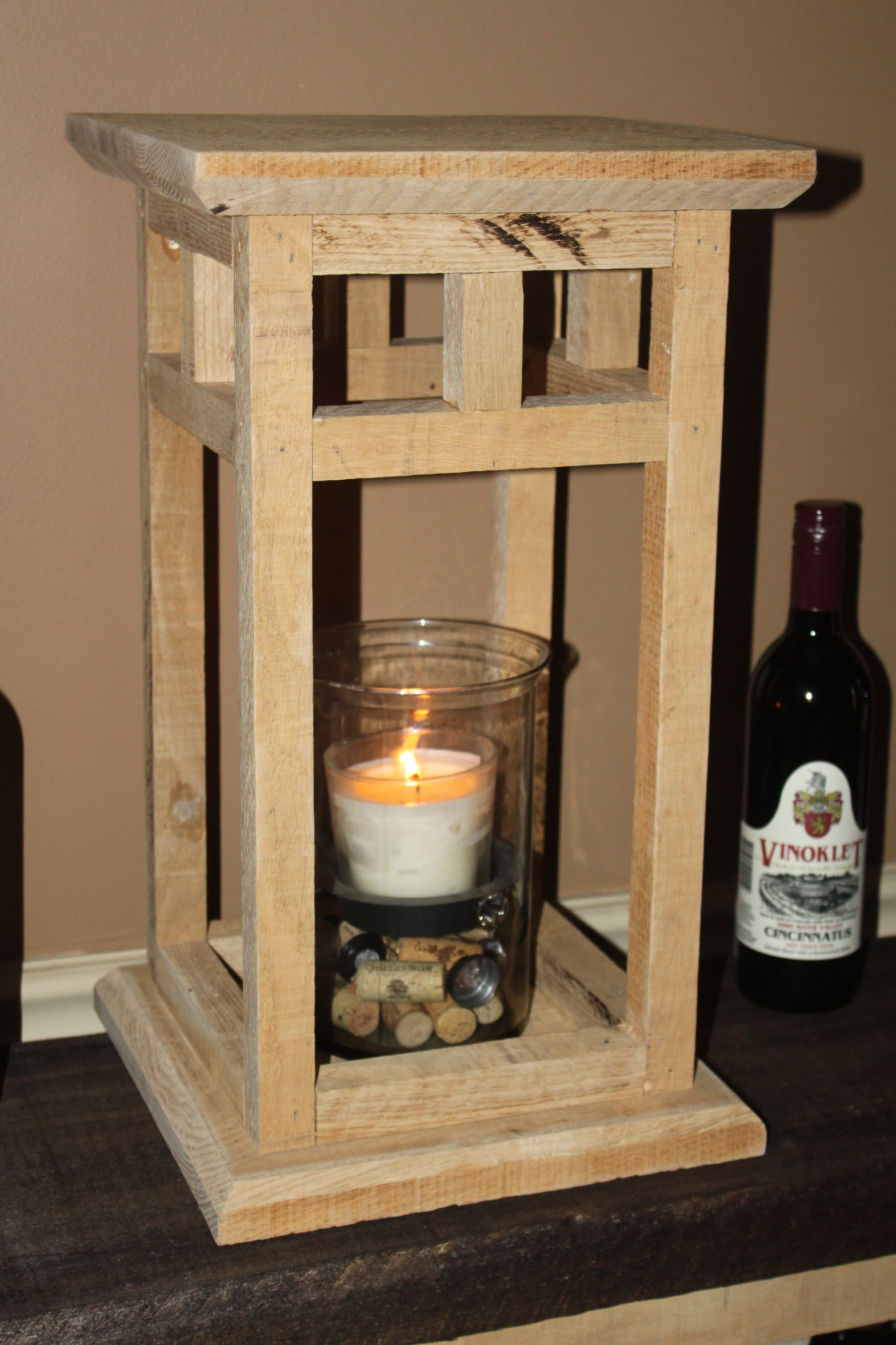 DIY Wooden Lanterns
 The DIY Rustic Wood Lantern Project Made From Pallets